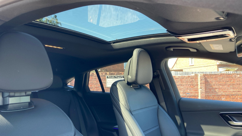 Mercedes-Benz GLC Coupe GLC 300d 4Matic AMG Line Prem Plus 5dr 9G-Tronic Diesel Estate